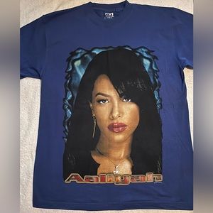Aaliyah Memorial T-Shirt, Size M, Blue